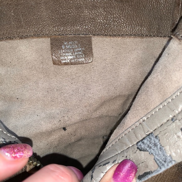 Vince Camuto Booties - Picture 6 of 7